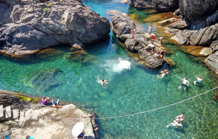 10 DAYS CINQUE TERRE & AMALFI COAST