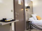 Spacious 3 Bedrooms Apt Near Champs Elysées Avenue