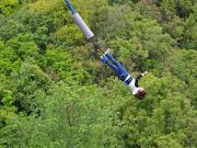 OVERCOME YOUR HEIGHT FEAR WITH BUNJEE JUMPING MADRID