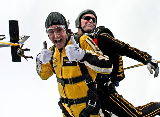 DIANI: FREE FALL EXPERIENCE ADVENTURE-SKY DIVING