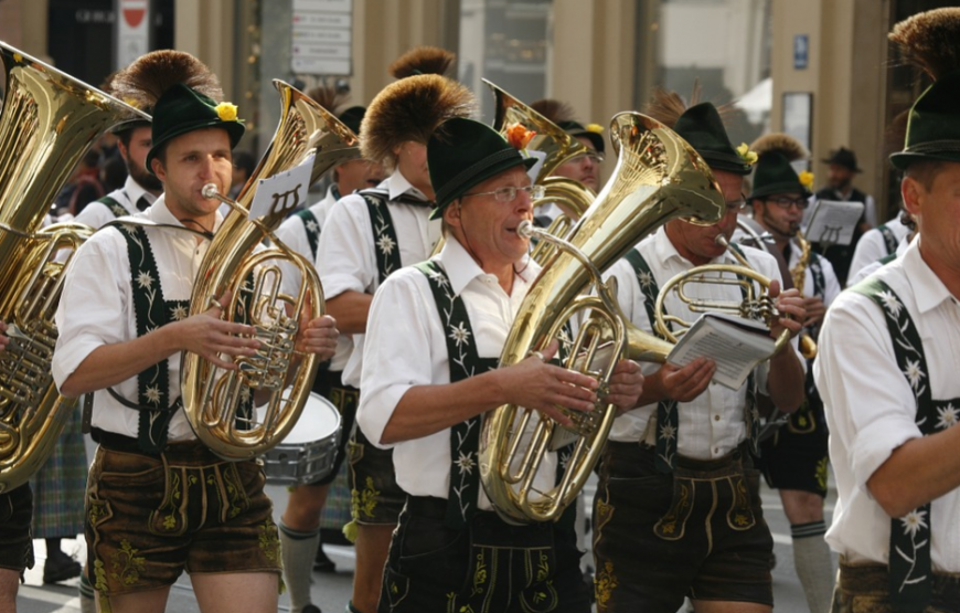 7 DAYS OKTOBERFEST AND CASTLES TOUR