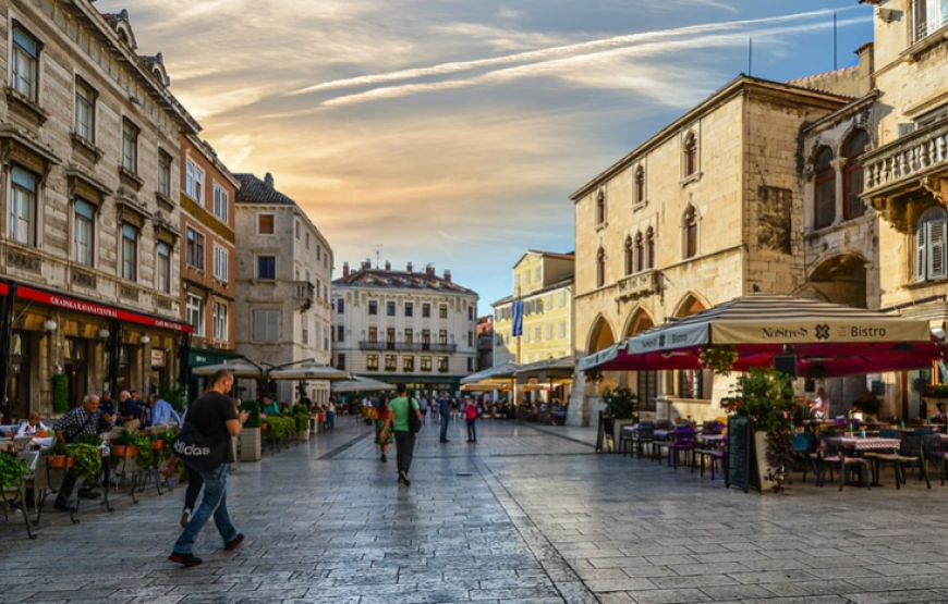 8 DAYS HVAR- DUBROVNIK FROM SPLIT